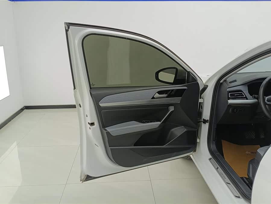Volkswagen Lavida 2024