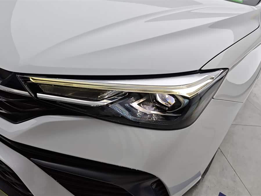 Roewe i5 2021