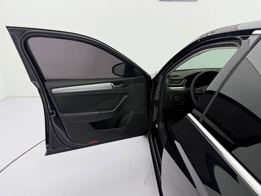 Skoda Speedy 2023 — фото 22