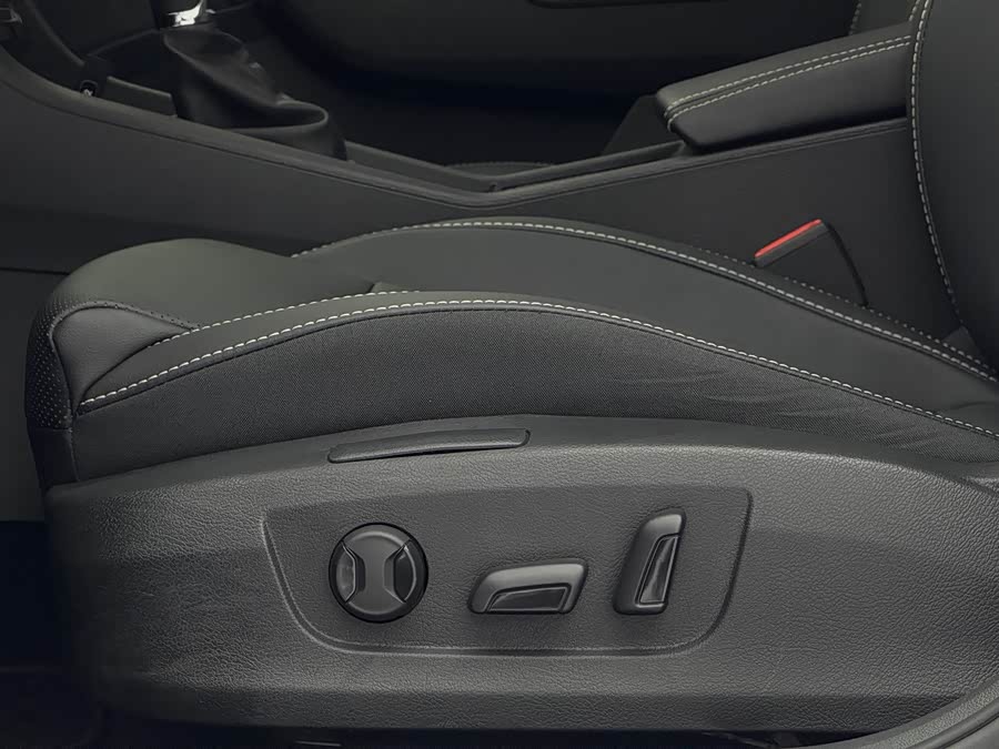 Skoda Speedy 2023 — фото 16