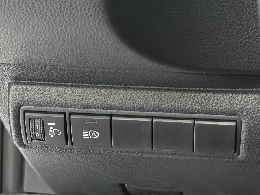 Toyota Corolla 2021 — фото 19