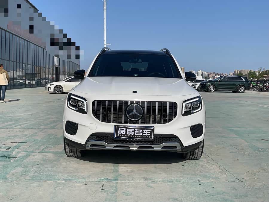 Mercedes-Benz GLB 2021