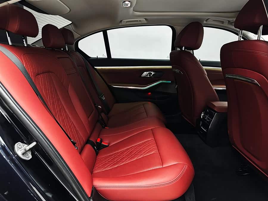BMW 3 Series 2023 — фото 14
