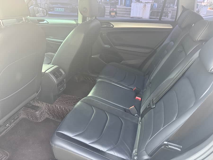 Volkswagen Tiguan L 2017