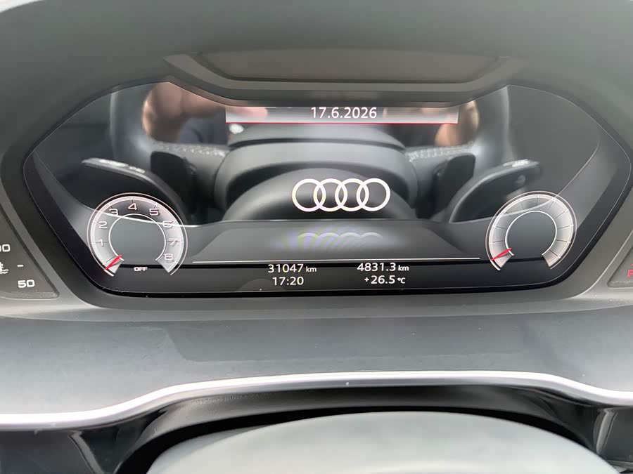 Audi Q3 2023 — фото 10