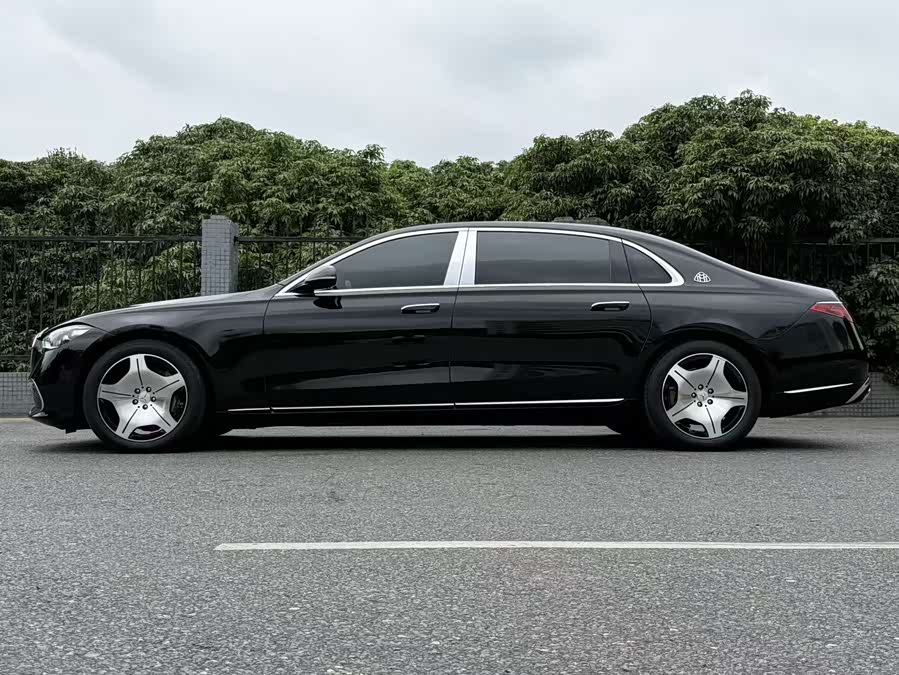 Mercedes-Benz Maybach S-Class 2021