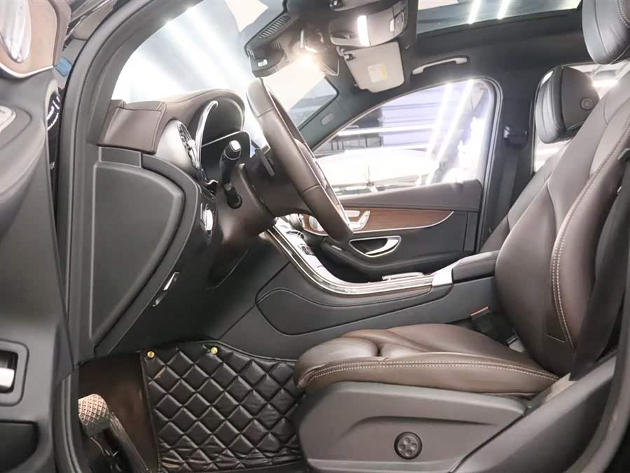 Mercedes-Benz GLC 2021 — фото 15