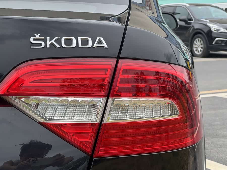 Skoda Speedy 2013 — фото 11