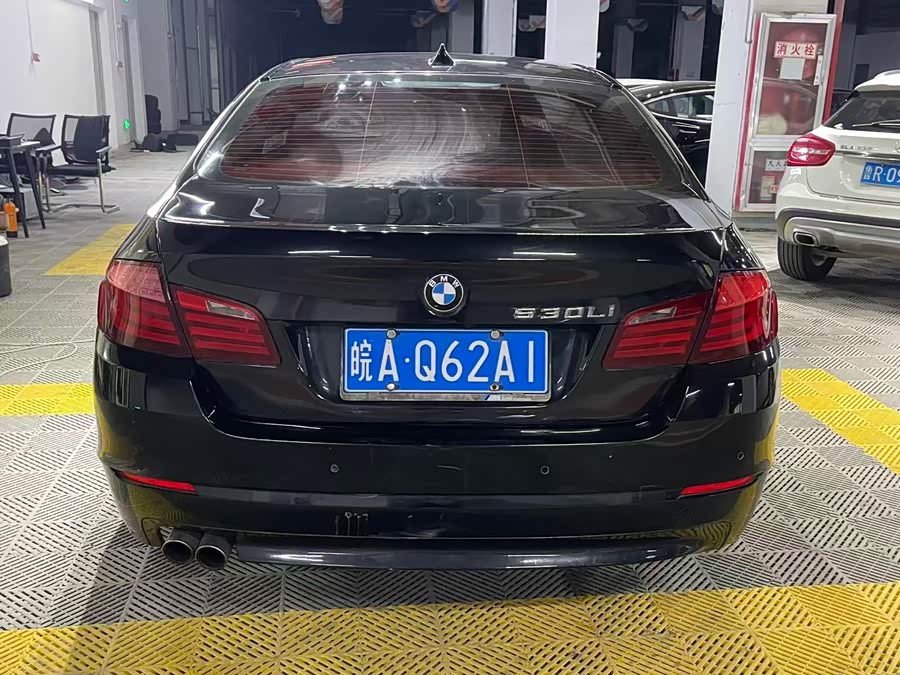 BMW 5 Series 2012