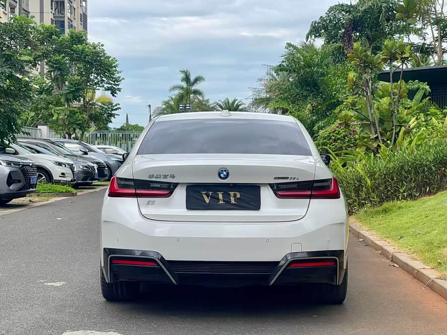 BMW i3 2024 — фото 14