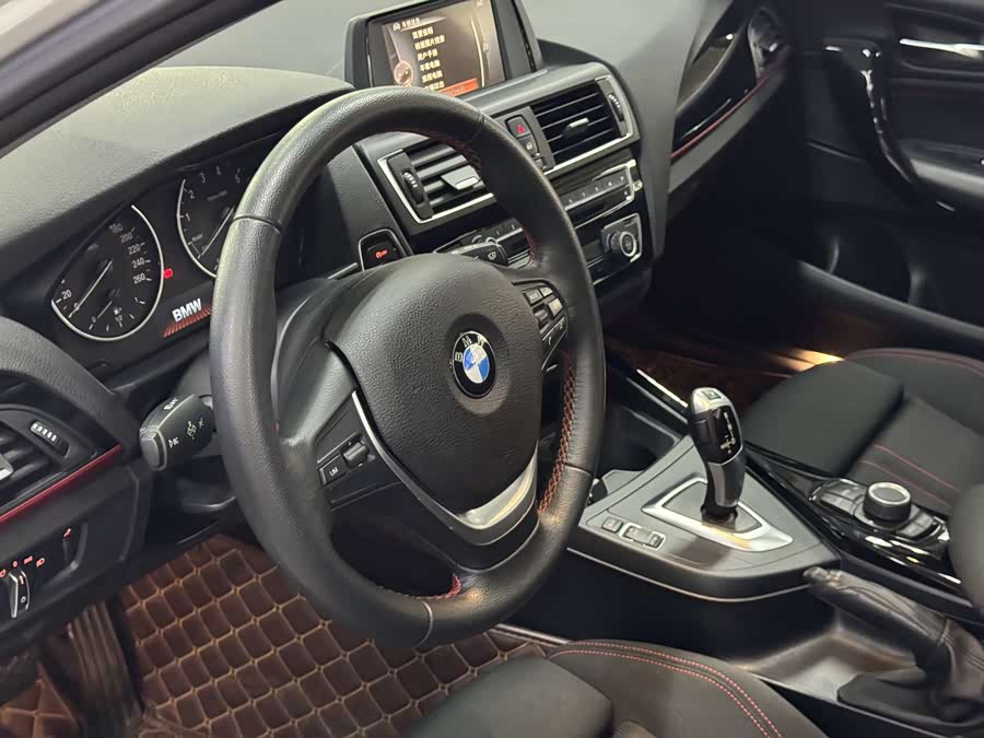 BMW 1 Series 2015 — фото 15