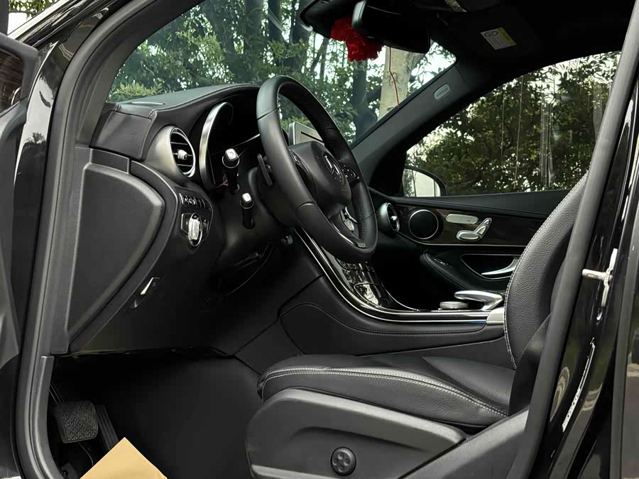 Mercedes-Benz GLC 2016