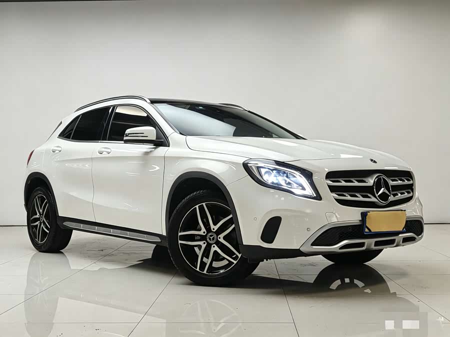 Mercedes-Benz GLA 2017