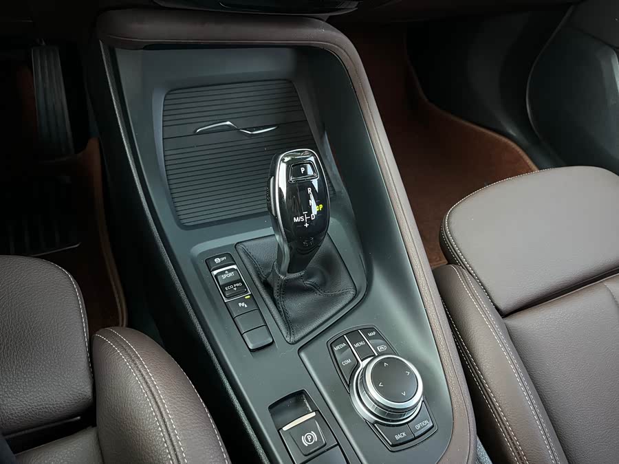 BMW X1 2022 — фото 17
