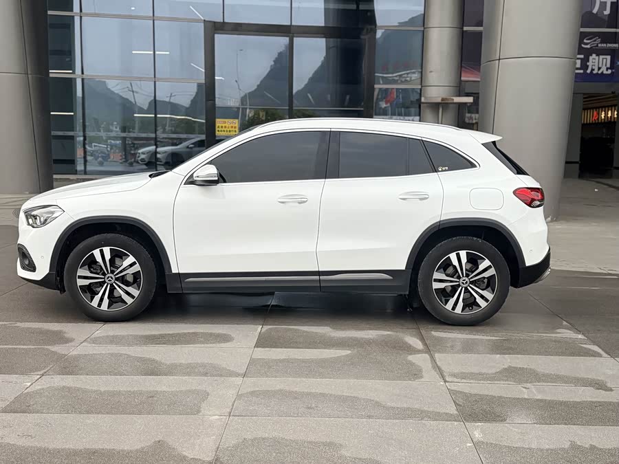 Mercedes-Benz GLA 2022