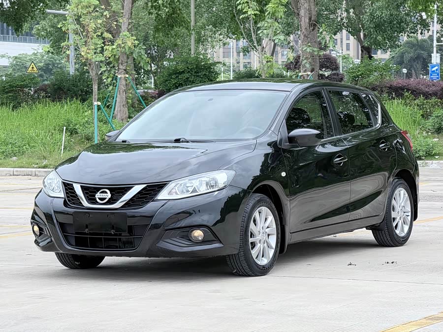 Nissan Tiida 2016