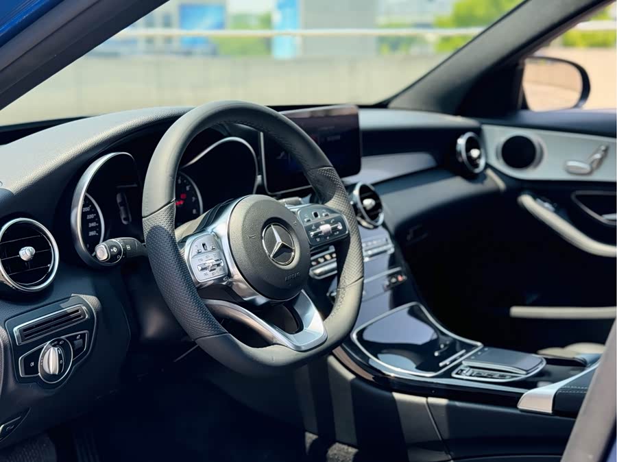 Mercedes-Benz C-Class 2019