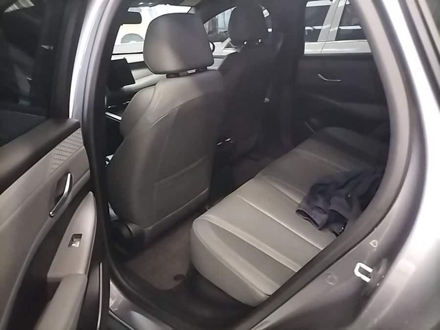 BYD Qin PLUS 2025 — фото 17