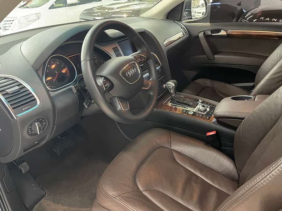 Audi Q7 2015