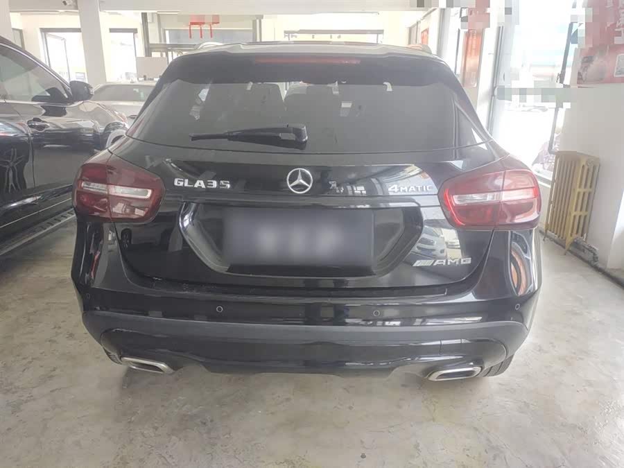 Mercedes-Benz GLA 2016