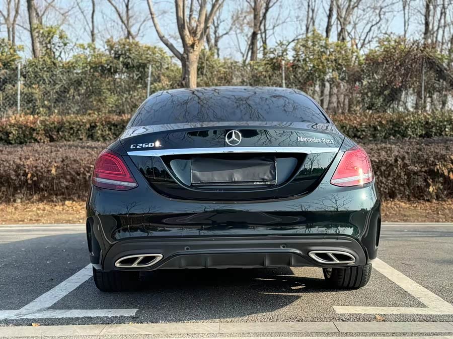 Mercedes-Benz C-Class 2021