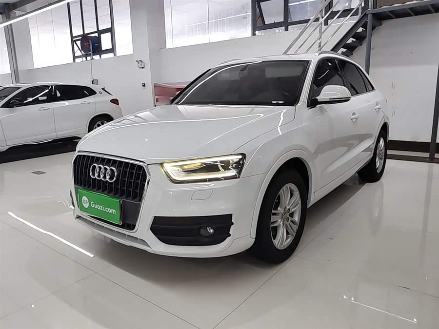 Audi Q3 2015