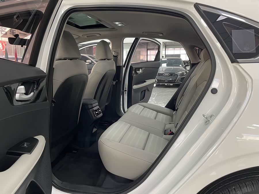 Kia K3 2023