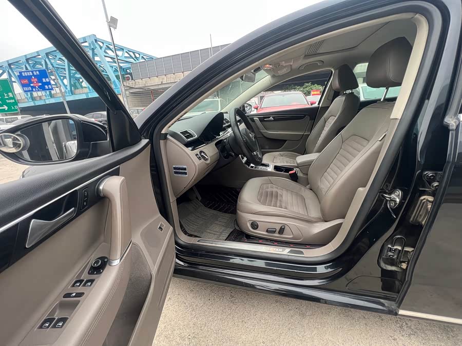Volkswagen Magotan 2015