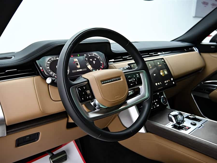 Land Rover Range Rover 2023 — фото 16