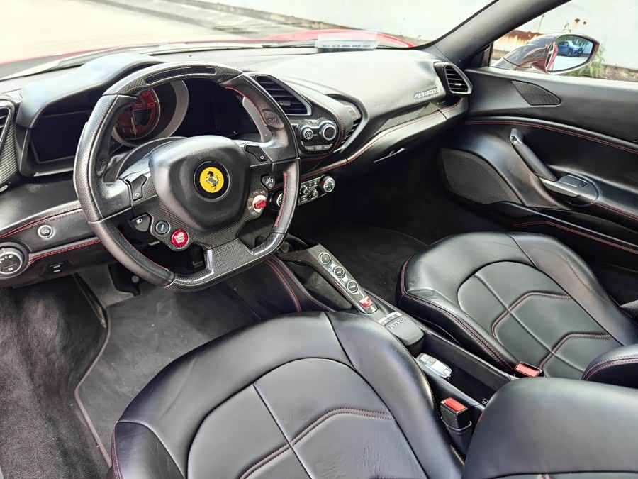Ferrari 488 2015 — фото 10