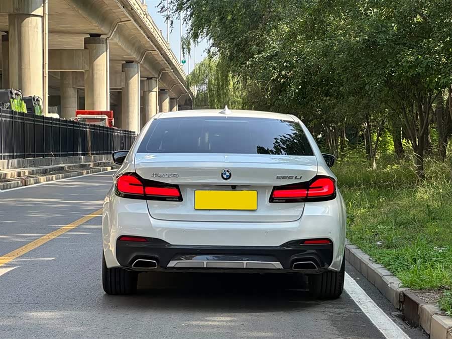 BMW 5 Series 2022