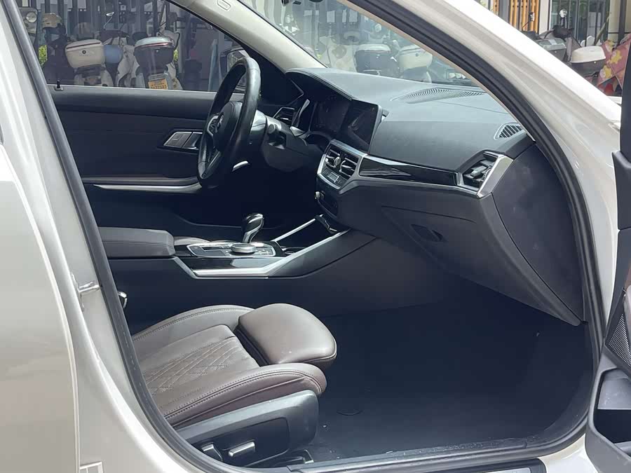 BMW 3 Series 2022
