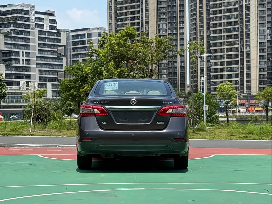 Nissan Sylphy 2012