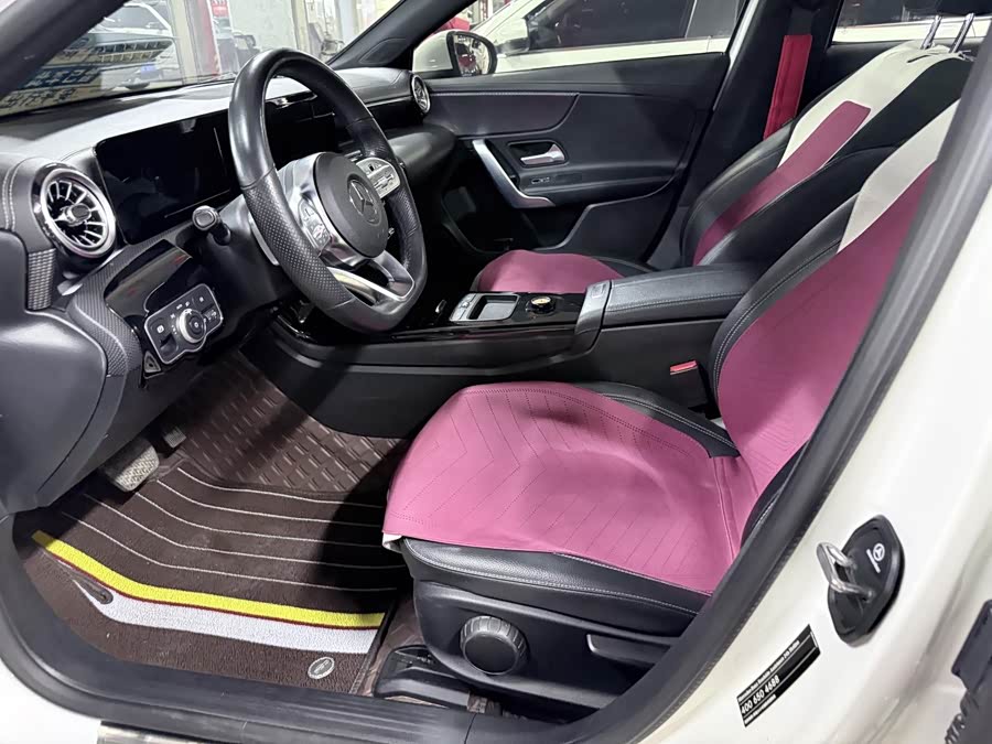 Mercedes-Benz A-Class 2020 — фото 10