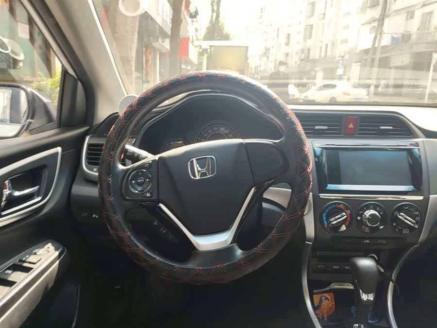 Honda Crider 2016