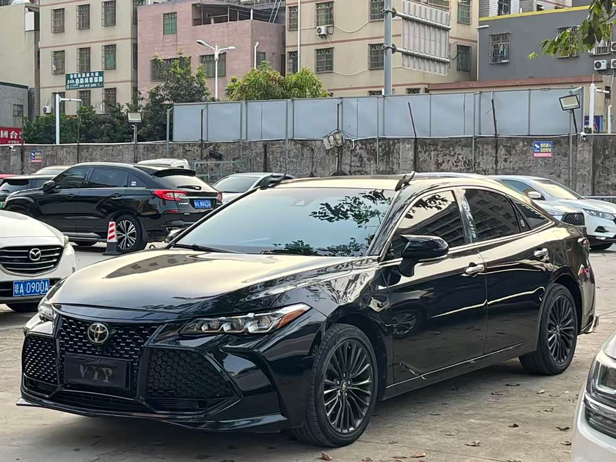Toyota Avalon 2019 — фото 10