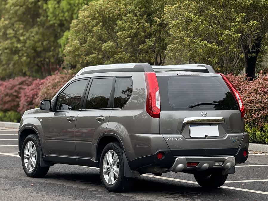 Nissan X-Trail 2012