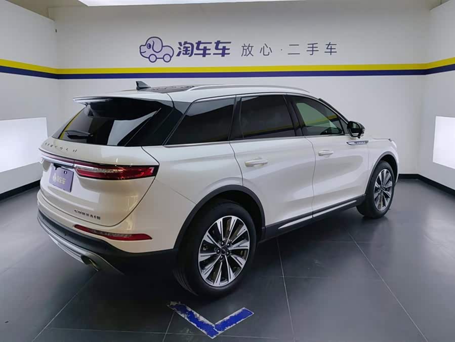 Lincoln Corsair 2022