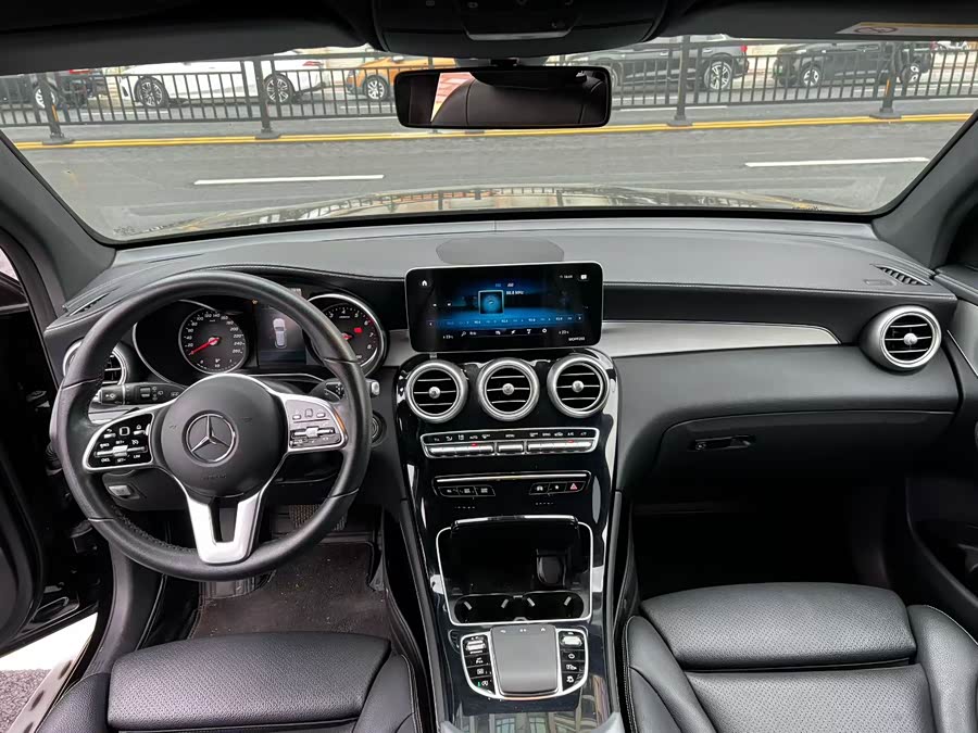 Mercedes-Benz GLC 2020