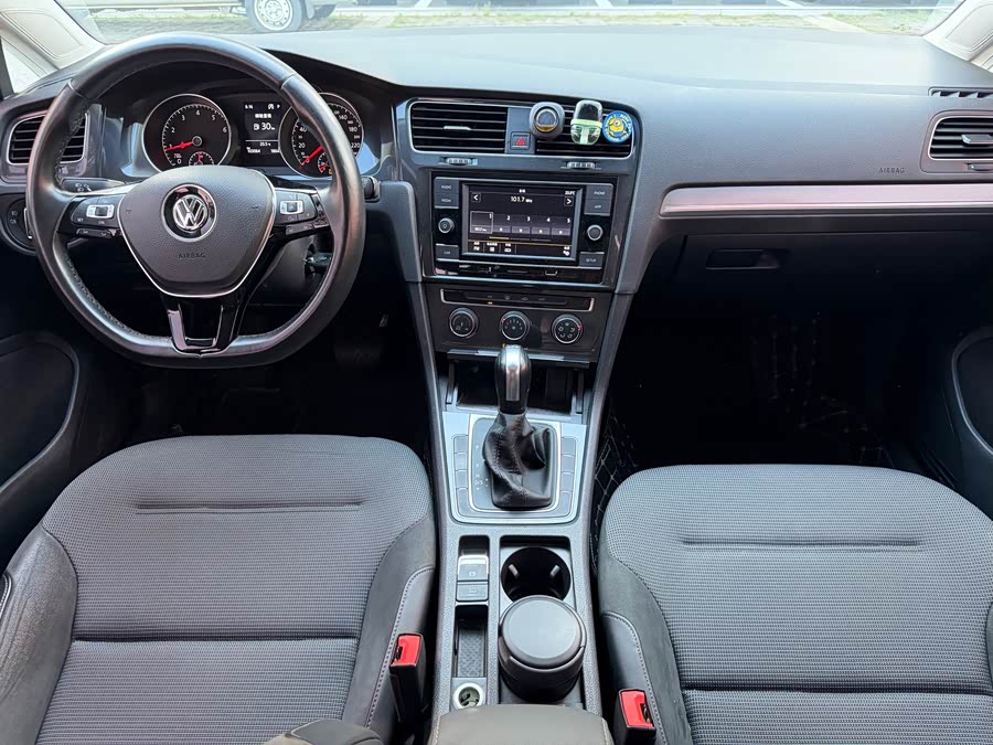 Volkswagen Golf 2018