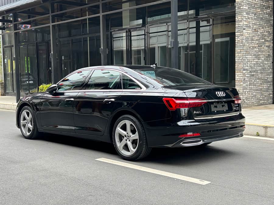 Audi A6L 2019 — фото 9