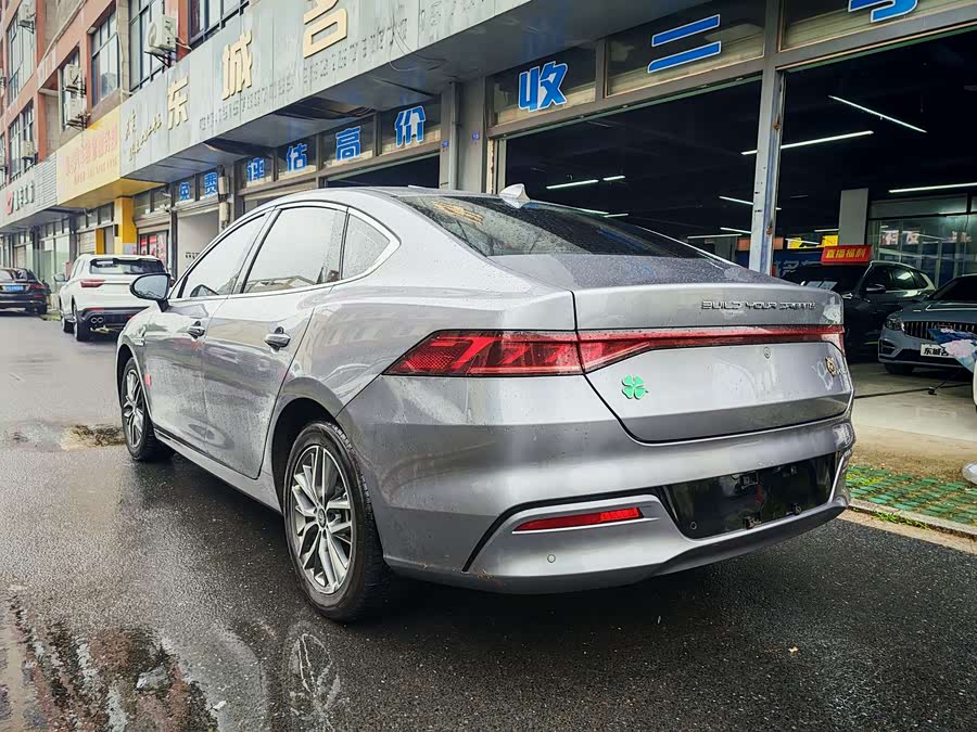BYD Qin PLUS 2023 — фото 11