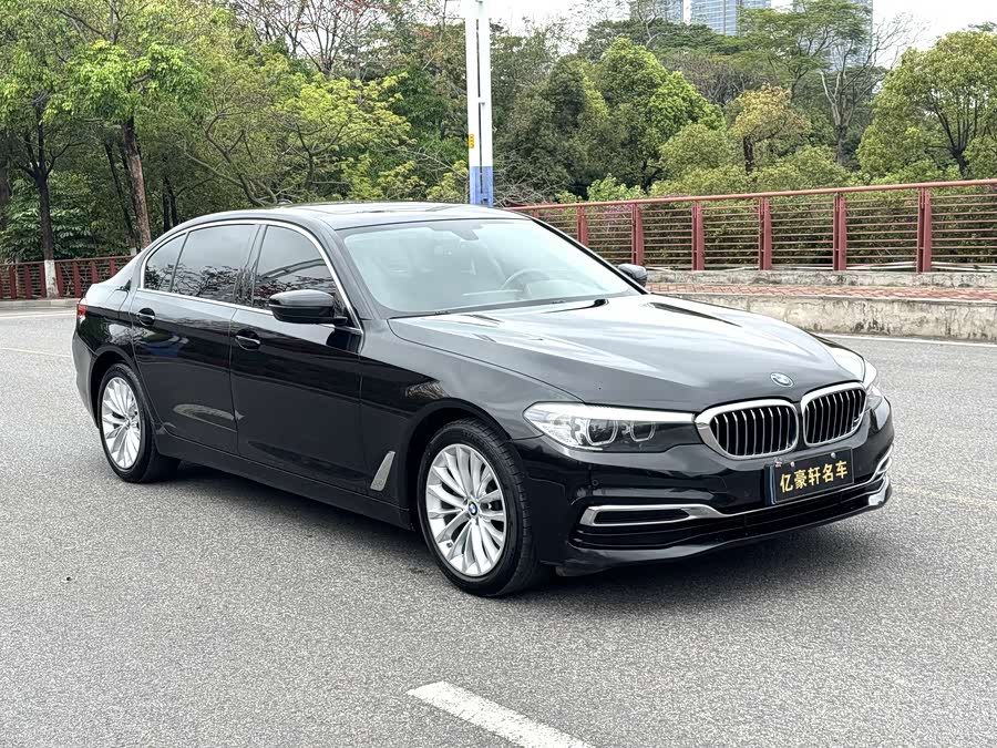 BMW 5 Series 2020