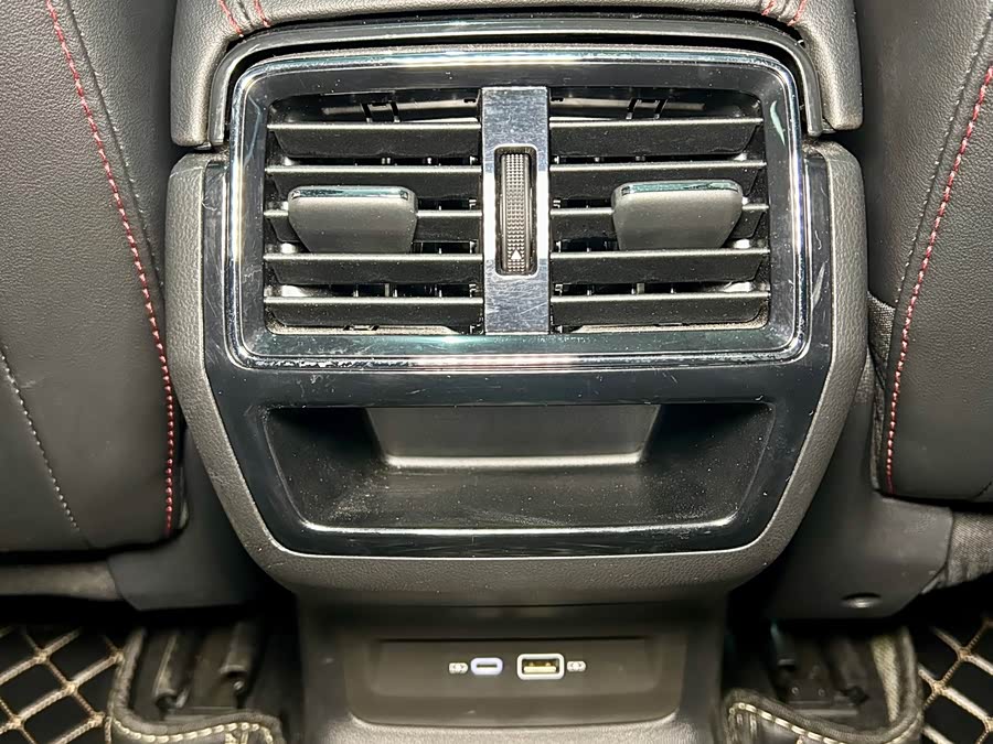 Skoda Korok 2024 — фото 29