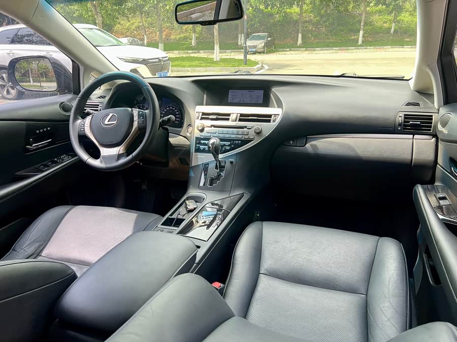 Lexus RX Classic 2013 — фото 13