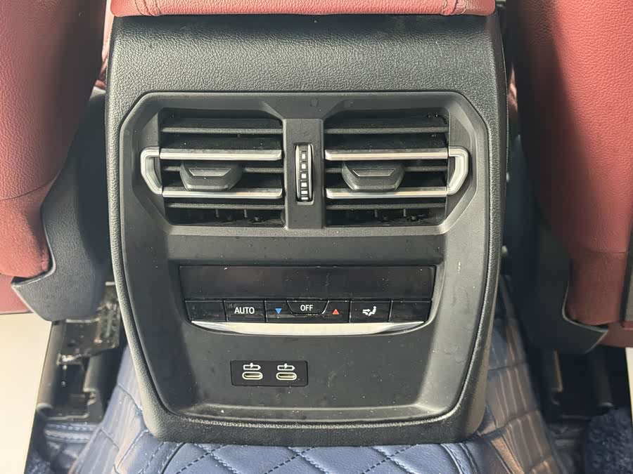 BMW 3 Series 2021 — фото 17