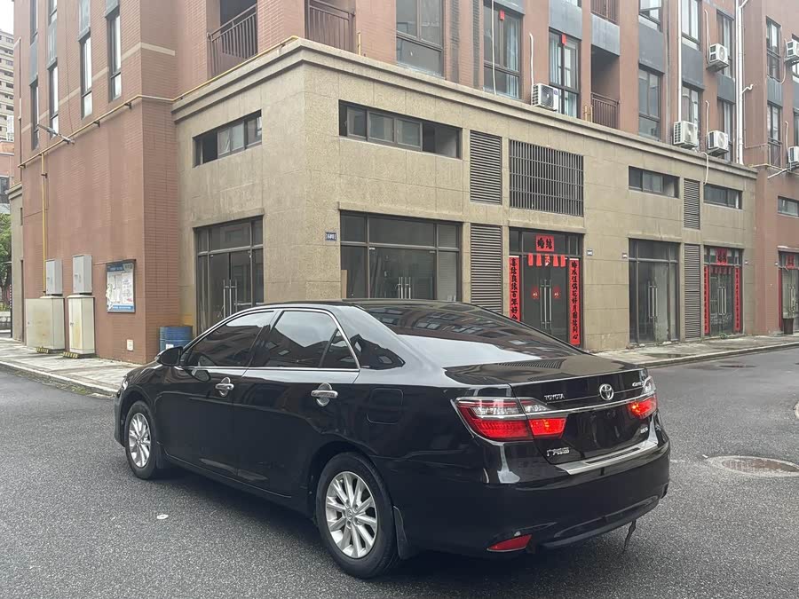 Toyota Camry 2016