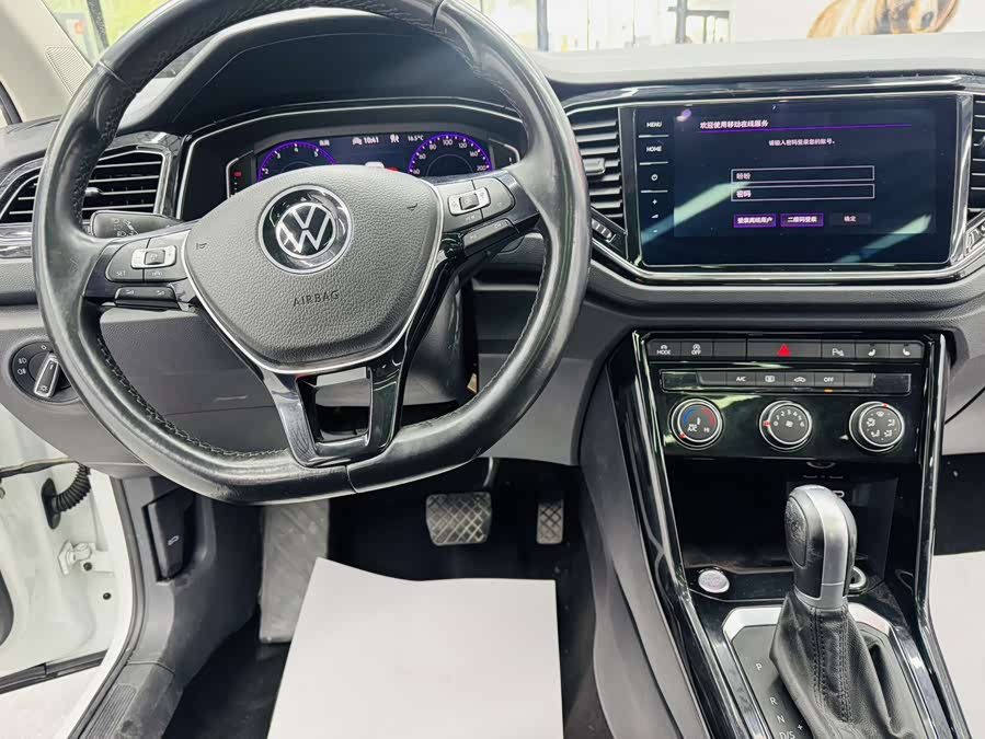 Volkswagen T-Roc 2022