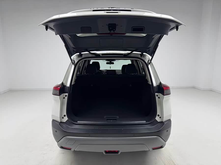 Nissan X-Trail 2021 — фото 10