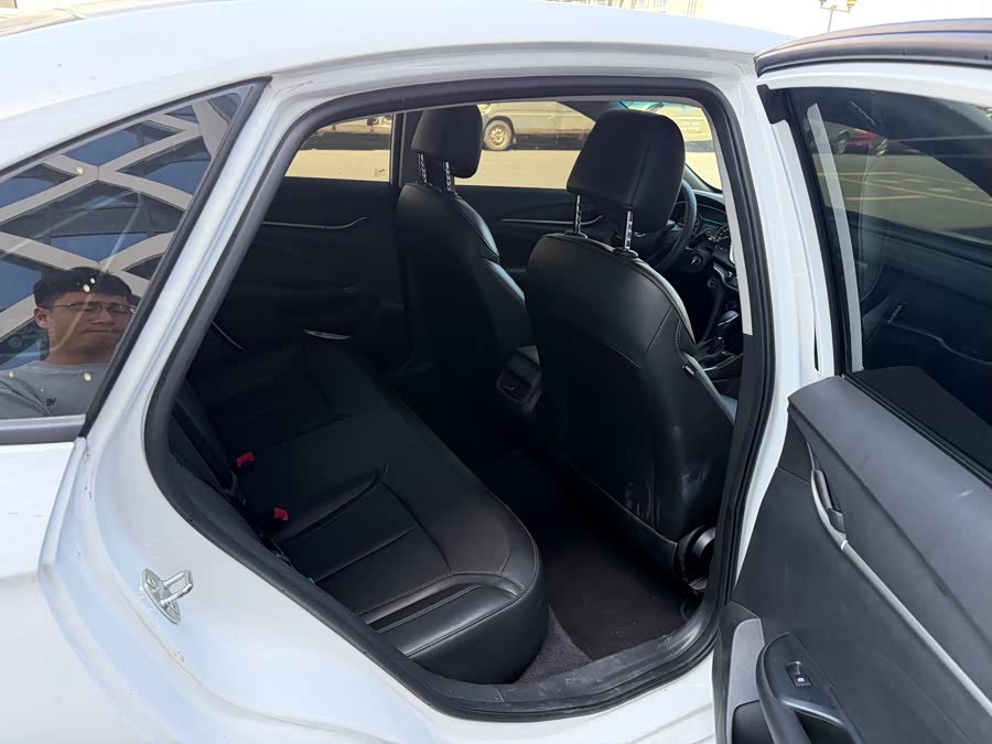 Buick Excelle 2021
